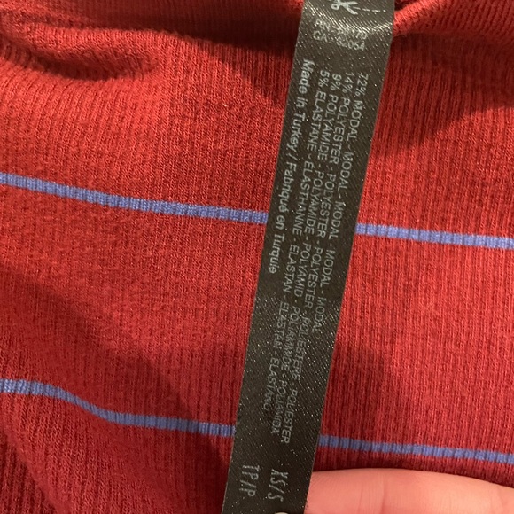 Red and Blue Striped Crop Top - Picture 2 of 3